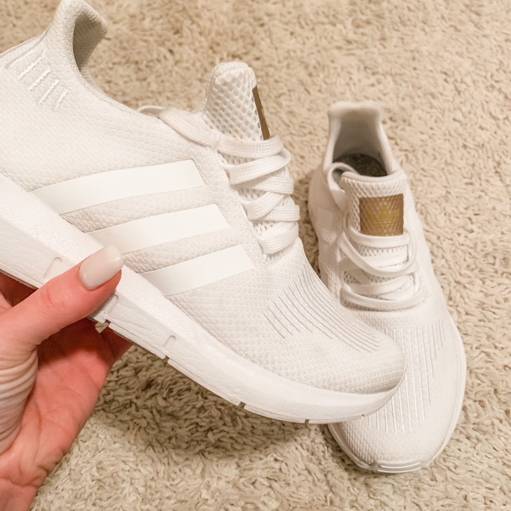 Adidas Swift Run - Copper Metallic